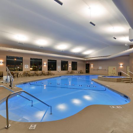 Holiday Inn Express Breezewood, an IHG Hotel Buitenkant foto