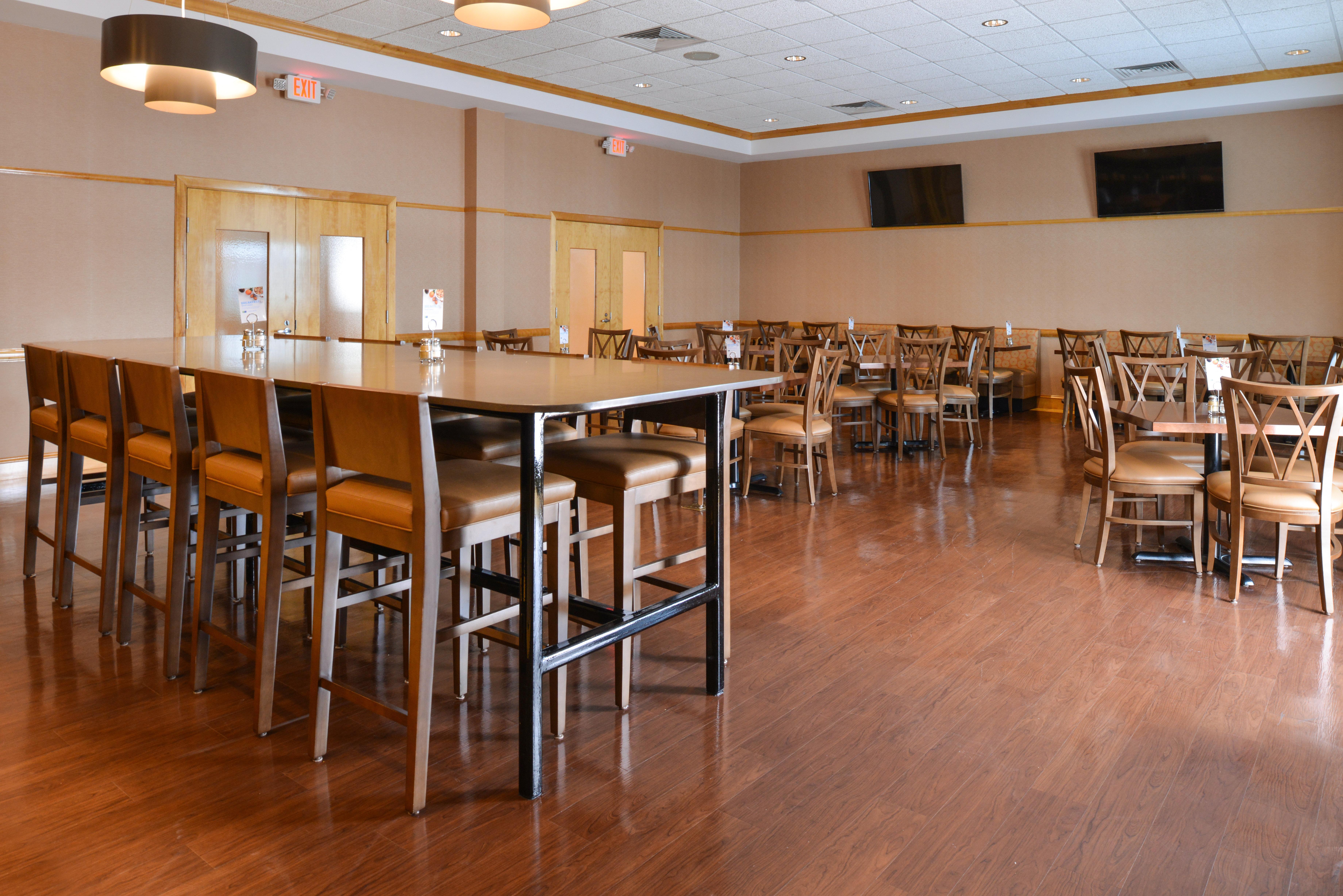 Holiday Inn Express Breezewood, an IHG Hotel Buitenkant foto