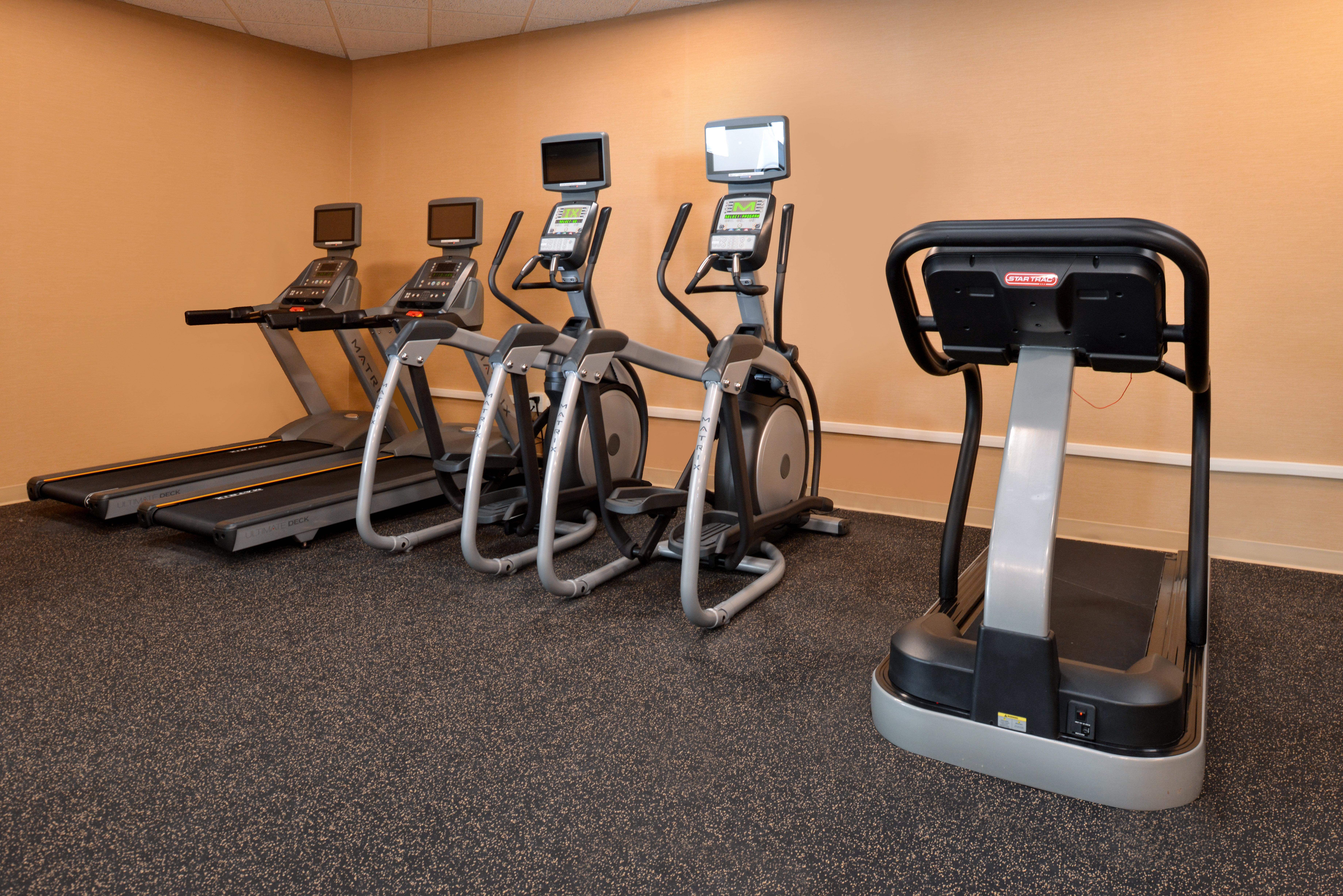 Holiday Inn Express Breezewood, an IHG Hotel Buitenkant foto